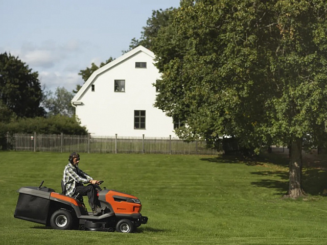 Трактор Husqvarna TC